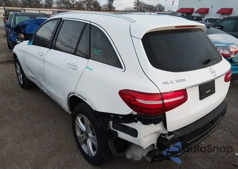 2018 Mercedes-Benz Glc 300 из США, поврежденный, VIN WDC0G4JB2JV077907